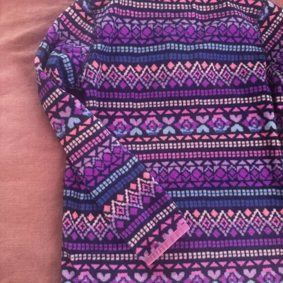 OshKosh Girls Fleece Pullover - Picture 3 of 6